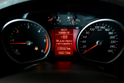 Продажа Ford S-MAX I Рестайлинг 1.6 MT (115 л.с.) 2014 Черный в Автодом