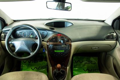 Продажа Citroen C5 I 2.0 MT (136 л.с.) 2001 Черный в Автодом
