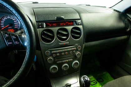Продажа Mazda 6 I (GG) 2.0 MT (141 л.с.) 2005 Серебристый в Автодом