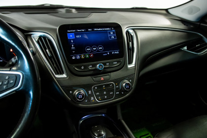 Продажа Chevrolet Malibu IX Рестайлинг 2.0 AT (250 л.с.) 2020 Синий в Автодом