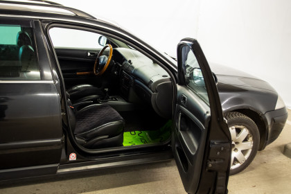 Продажа Volkswagen Passat B5 Рестайлинг 1.9 MT (130 л.с.) 2004 Черный в Автодом