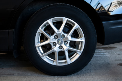Продажа Chevrolet Equinox III Рестайлинг 1.5 AT (173 л.с.) 2021 Черный в Автодом