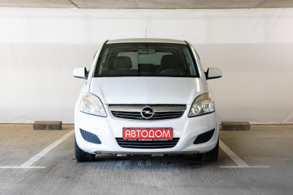 Продажа Opel Zafira B Рестайлинг 1.7 MT (110 л.с.) 2010 Белый в Автодом