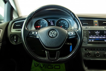 Продажа Volkswagen Golf VII 1.6 MT (105 л.с.) 2016 Серебристый в Автодом