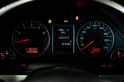 Продажа Audi A4 III (B7) 2.0 MT (130 л.с.) 2006 Серебристый в Автодом
