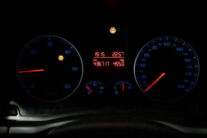 Продажа Volkswagen Jetta V 1.9 MT (105 л.с.) 2008 Красный в Автодом