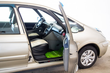 Продажа Citroen Xsara Picasso I 1.6 MT (110 л.с.) 2006 Серебристый в Автодом