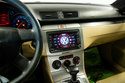 Продажа Volkswagen Passat B6 2.0 AT (200 л.с.) 2005 Черный в Автодом