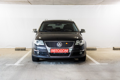 Продажа Volkswagen Passat B6 2.0 MT (163 л.с.) 2006 Черный в Автодом