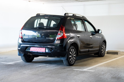 Продажа Renault Sandero I 1.4 MT (75 л.с.) 2013 Черный в Автодом