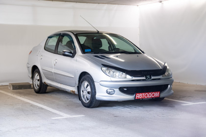 Продажа Peugeot 206 I 1.4 MT (75 л.с.) 2008 Серебристый в Автодом
