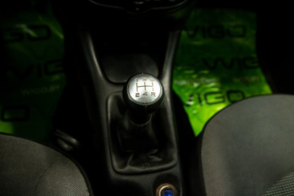 Продажа Peugeot 206 I 1.4 MT (75 л.с.) 2008 Серебристый в Автодом
