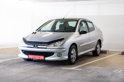 Продажа Peugeot 206 I 1.4 MT (75 л.с.) 2008 Серебристый в Автодом