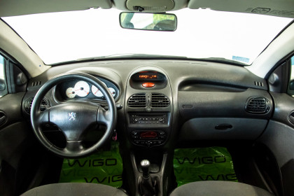 Продажа Peugeot 206 I 1.4 MT (75 л.с.) 2008 Серебристый в Автодом