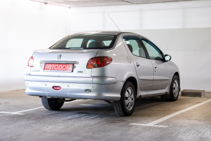 Продажа Peugeot 206 I 1.4 MT (75 л.с.) 2008 Серебристый в Автодом
