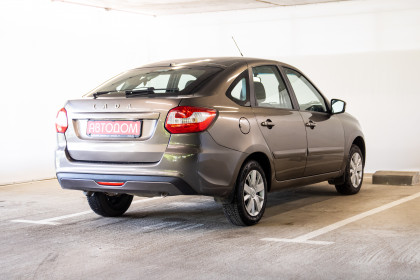 Продажа Lada (ВАЗ) Granta I Рестайлинг 1.6 MT (90 л.с.) 2021 Коричневый в Автодом