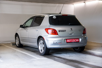 Продажа Peugeot 307 I Рестайлинг 1.6 MT (109 л.с.) 2005 Серебристый в Автодом