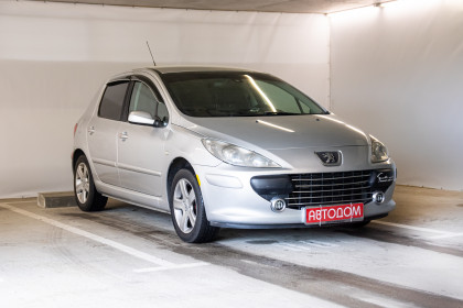 Продажа Peugeot 307 I Рестайлинг 1.6 MT (109 л.с.) 2005 Серебристый в Автодом
