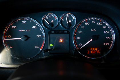 Продажа Peugeot 307 I Рестайлинг 1.6 MT (109 л.с.) 2005 Серебристый в Автодом