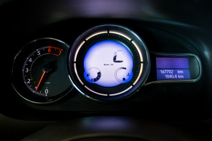 Продажа Renault Megane III Рестайлинг 1.6 MT (106 л.с.) 2013 Красный в Автодом