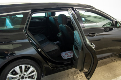 Продажа Opel Insignia II 1.6 AT (136 л.с.) 2019 Черный в Автодом