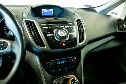Продажа Ford C-MAX I Рестайлинг 1.6 MT (109 л.с.) 2010 Серебристый в Автодом