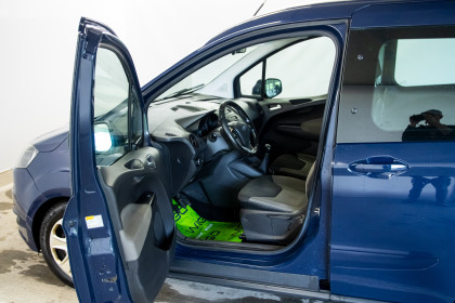 Продажа Ford Tourneo Connect II 1.5 MT (100 л.с.) 2017 Синий в Автодом