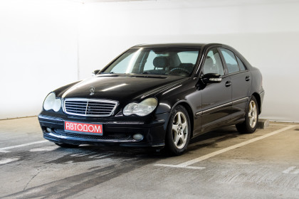 Продажа Mercedes-Benz C-Класс II (W203) 200 2.0 MT (163 л.с.) 2002 Черный в Автодом
