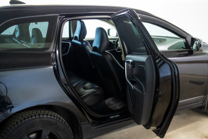 Продажа Volvo XC60 I 2.0 AMT (203 л.с.) 2010 Черный в Автодом