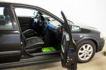 Продажа Opel Astra G 2.0 MT (101 л.с.) 2002 Черный в Автодом