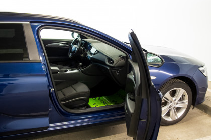 Продажа Opel Insignia II Рестайлинг 1.5 AT (122 л.с.) 2020 Синий в Автодом