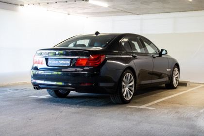 Продажа BMW 7 серии V (F01/F02/F04) 730d 3.0 AT (245 л.с.) 2009 Черный в Автодом