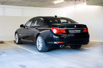 Продажа BMW 7 серии V (F01/F02/F04) 730d 3.0 AT (245 л.с.) 2009 Черный в Автодом