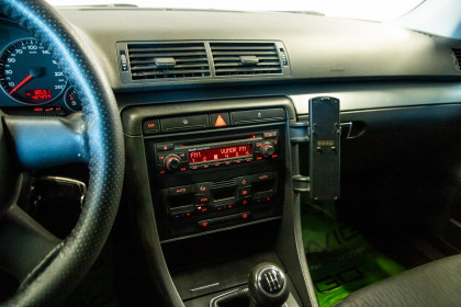 Продажа Audi A4 III (B7) 1.9 MT (115 л.с.) 2005 Черный в Автодом