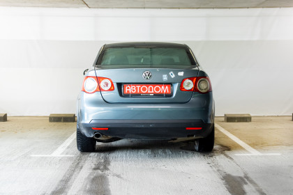 Продажа Volkswagen Jetta V 1.6 MT (102 л.с.) 2007 Серый в Автодом