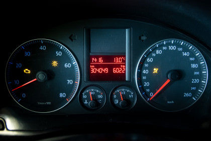 Продажа Volkswagen Jetta V 1.6 MT (102 л.с.) 2007 Серый в Автодом