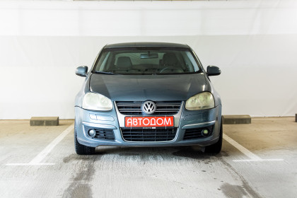 Продажа Volkswagen Jetta V 1.6 MT (102 л.с.) 2007 Серый в Автодом
