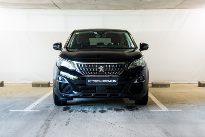 Продажа Peugeot 5008 II 1.5 AT (130 л.с.) 2020 Черный в Автодом