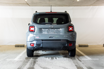 Продажа Jeep Renegade I Рестайлинг 1.3 AT (180 л.с.) 2022 Серый в Автодом