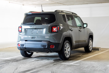 Продажа Jeep Renegade I Рестайлинг 1.3 AT (180 л.с.) 2022 Серый в Автодом