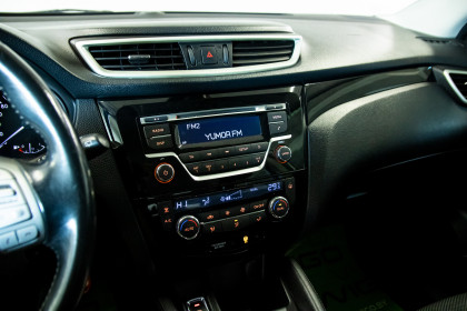 Продажа Nissan Qashqai II 1.2 MT (115 л.с.) 2015 Белый в Автодом