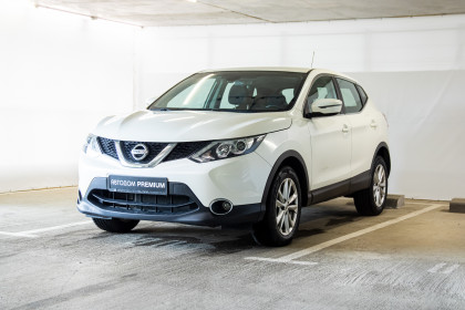 Продажа Nissan Qashqai II 1.2 MT (115 л.с.) 2015 Белый в Автодом