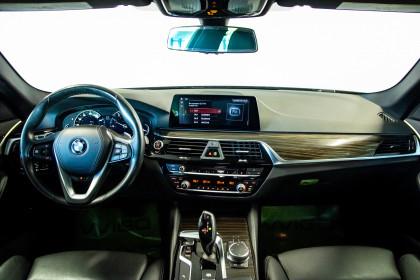 Продажа BMW 5 серии VII (G30/G31) 540i xDrive 3.0 AT (340 л.с.) 2018 Серый в Автодом