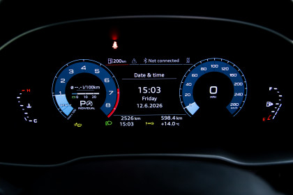 Продажа Audi Q3 II (F3) 45 TFSI 2.0 AT (231 л.с.) 2024 Черный в Автодом