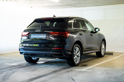 Продажа Audi Q3 II (F3) 45 TFSI 2.0 AT (231 л.с.) 2024 Черный в Автодом