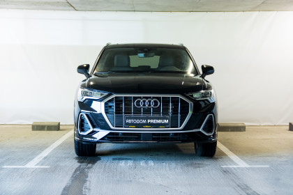 Продажа Audi Q3 II (F3) 45 TFSI 2.0 AT (231 л.с.) 2024 Черный в Автодом