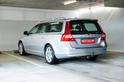 Продажа Volvo V70 III 1.6 MT (109 л.с.) 2010 Серебристый в Автодом