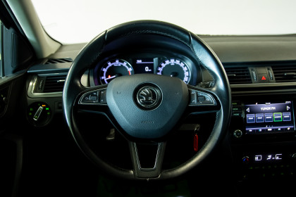 Продажа Skoda Rapid I Рестайлинг 1.6 MT (110 л.с.) 2018 Черный в Автодом