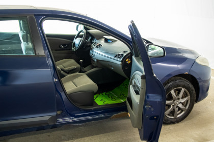 Продажа Renault Megane III 1.5 MT (110 л.с.) 2009 Синий в Автодом