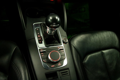 Продажа Audi A3 III (8V) 1.8 AMT (180 л.с.) 2015 Черный в Автодом